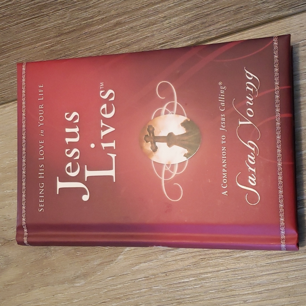 Brand new Jesus Lives devotional book